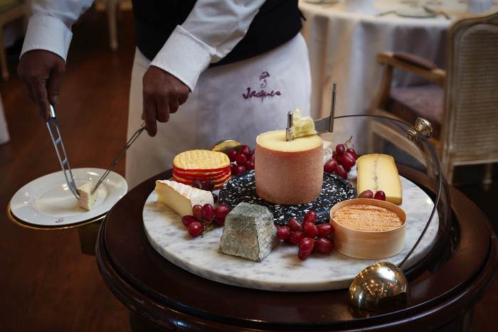 Oceania Cruises Oceania Class Jacques Cheese Trolley.jpg